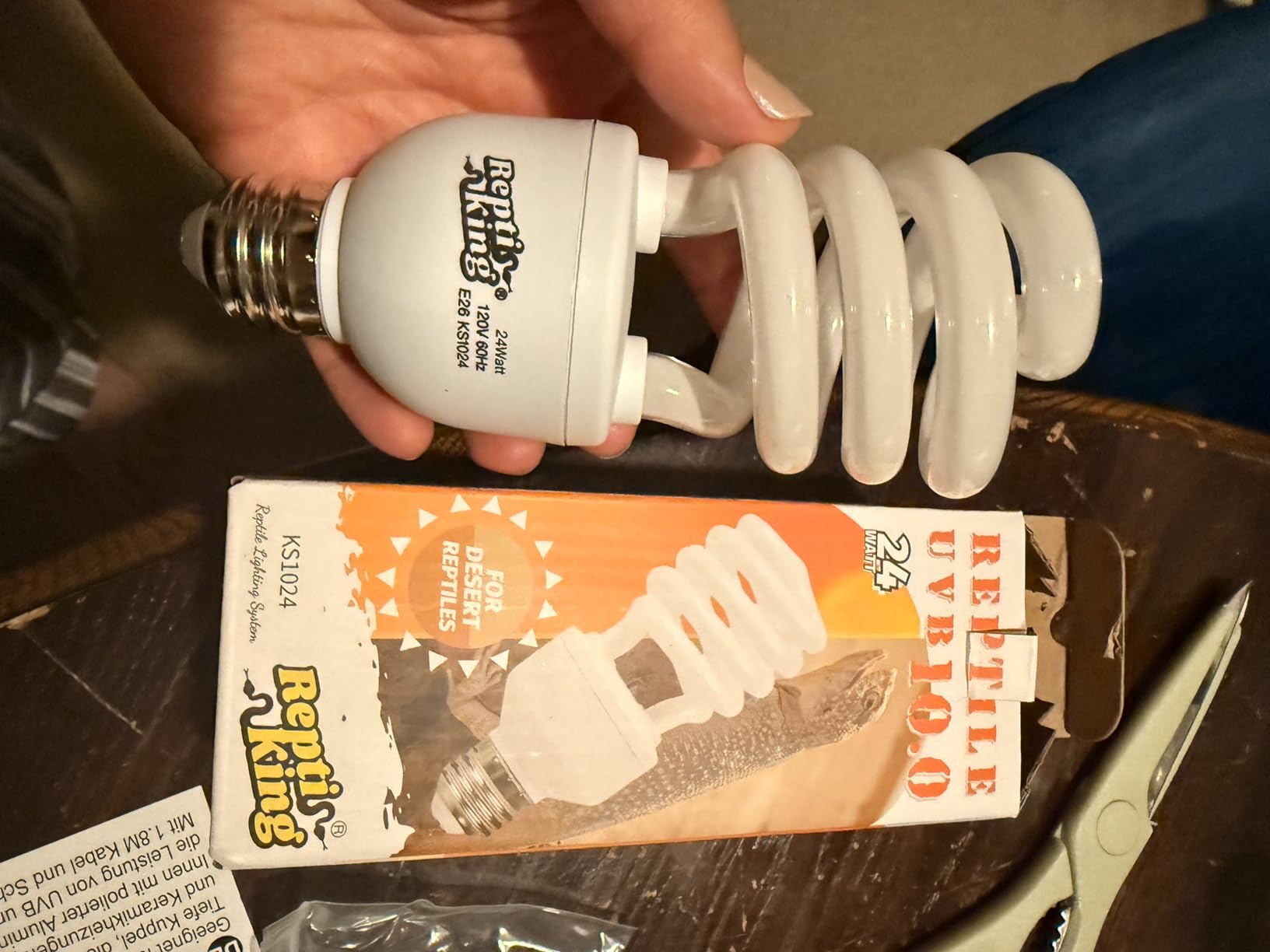 UVB Reptile Light, 10.0 24W, UVA UVB Reptile Light Bulb Lamp for Bearded Dragon, UVB Bulbs for Desert Reptiles customer photo 2