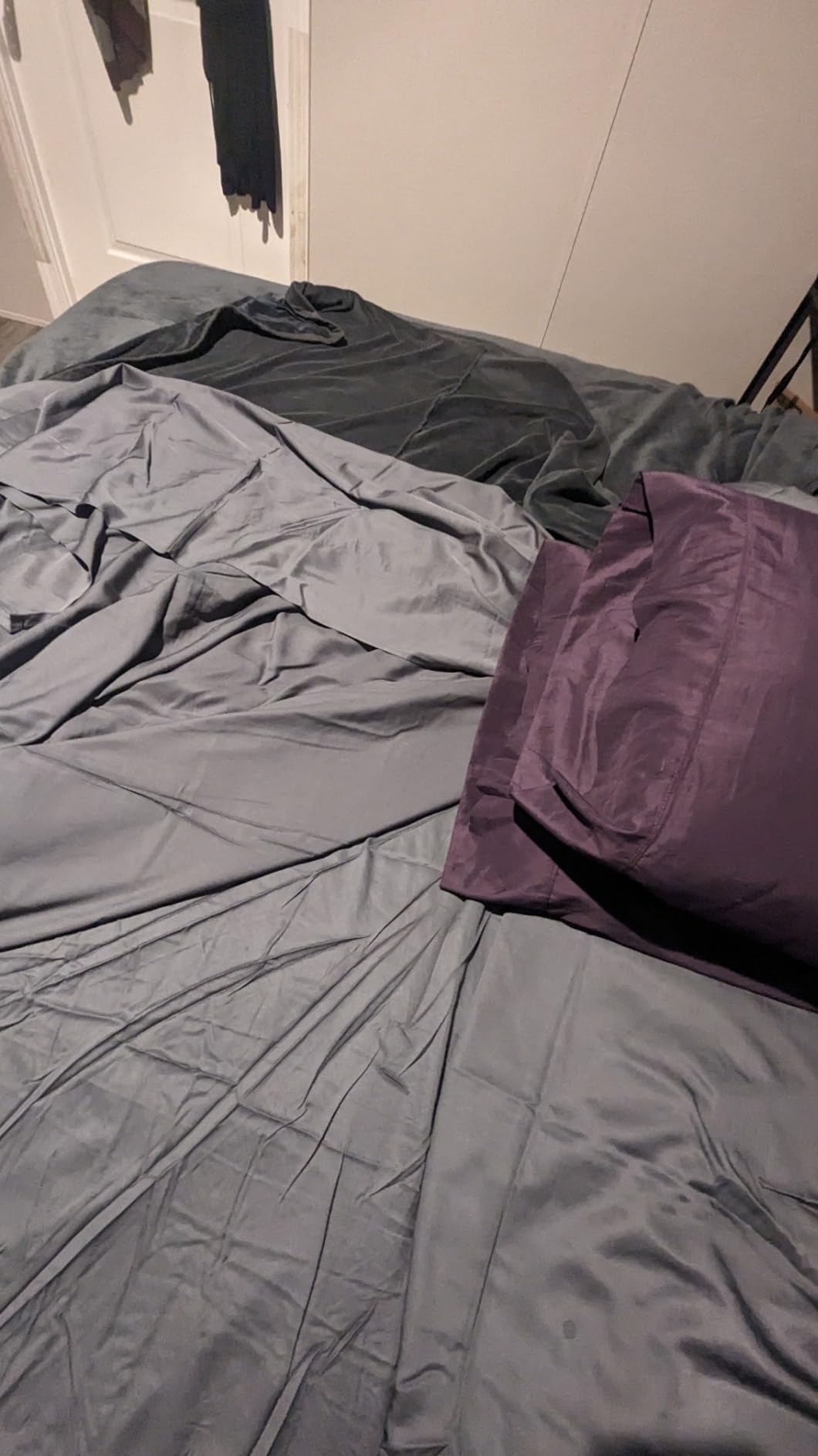 DREAMCARE 100% Rayon Bamboo Sheets Queen Size - 4pc Cooling Sheets Queen customer photo 2