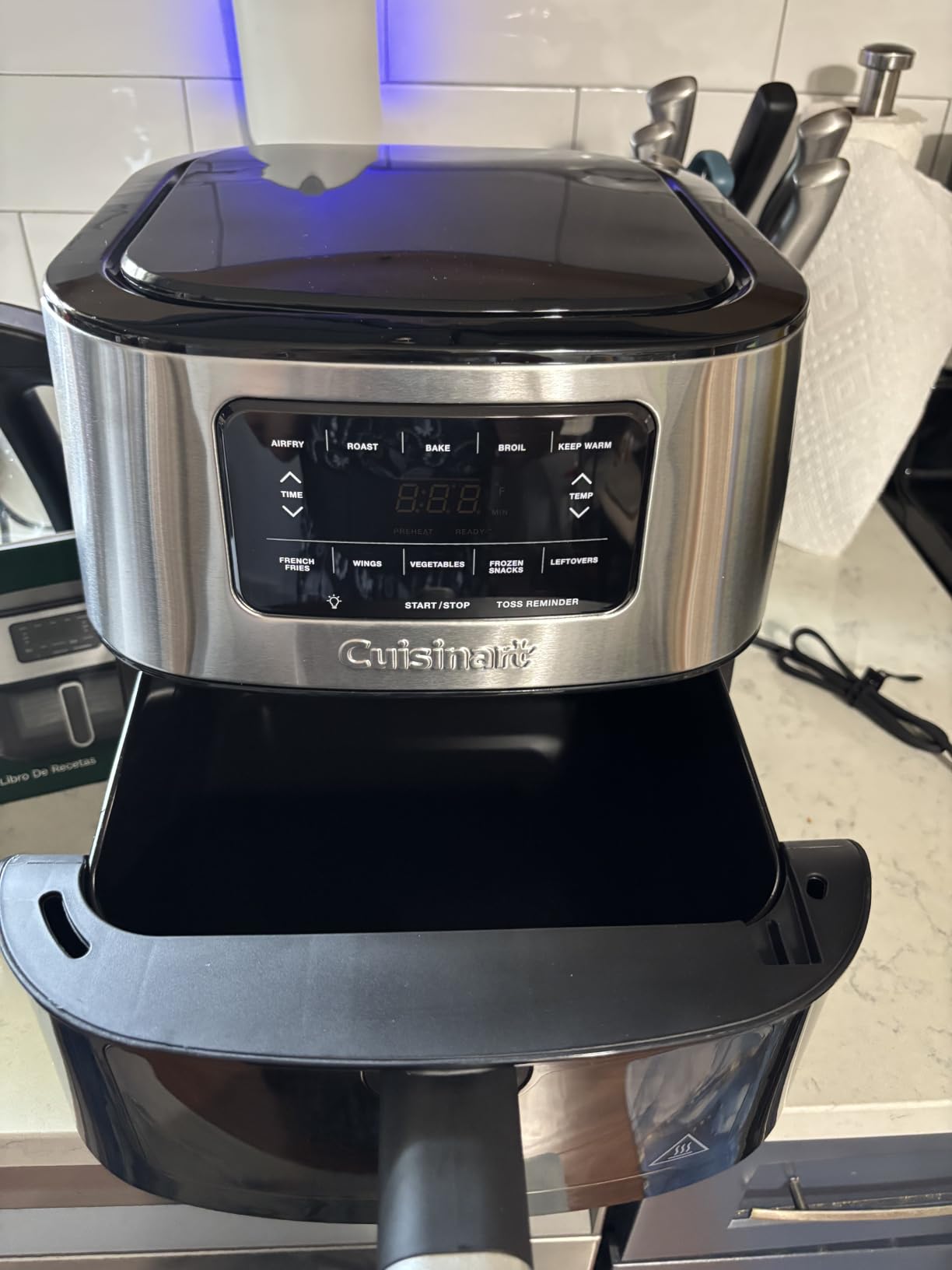 Cuisinart Air Fryer, 2.6-Quart Compact Basket Fryer with 3 Cooking Functions to Air Fry, Roast, and Bake, 3 Airfryer Presets, Dishwasher-Safe Parts, AIR-80, Stainless Steel & Black customer photo 2
