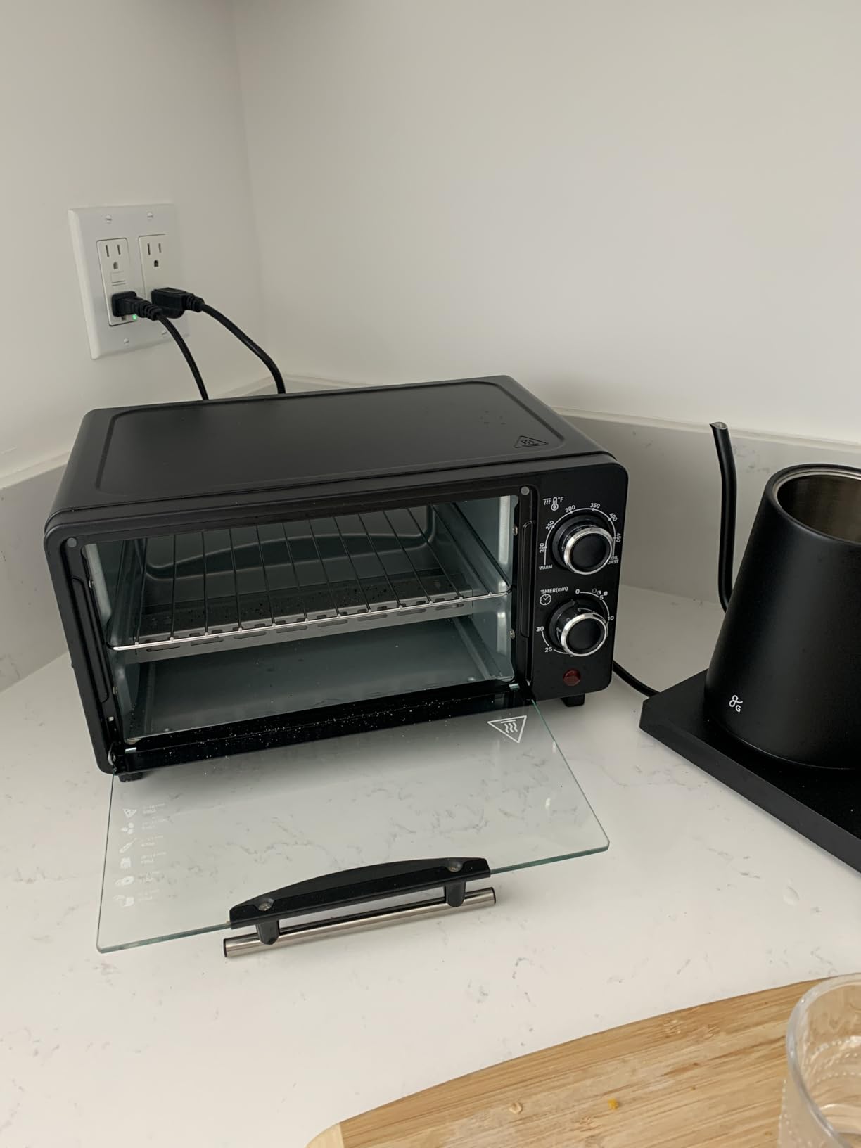 Elite Gourmet ETO490 9L/4-Slice Oven, 30-Min Timer, Adj. Temp, Black customer photo 1
