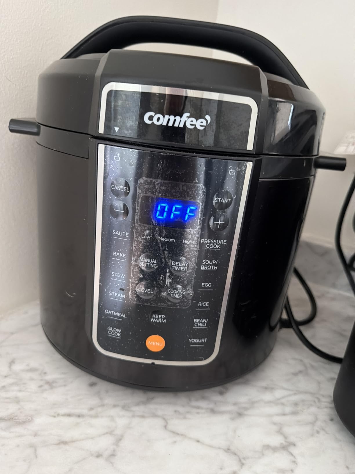 COMFEE' 12-in-1 Electric Pressure Cooker, 6 Quarts, Nonstick Pot customer photo 2