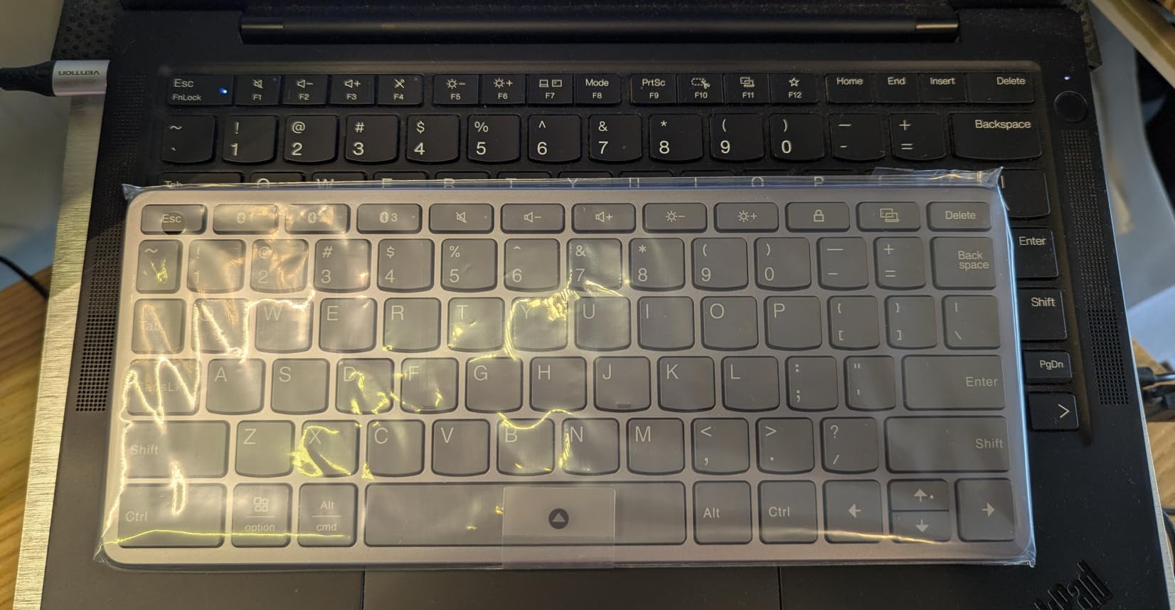 Lenovo Multi-Device Wireless Bluetooth Keyboard, Iron Grey customer photo 1