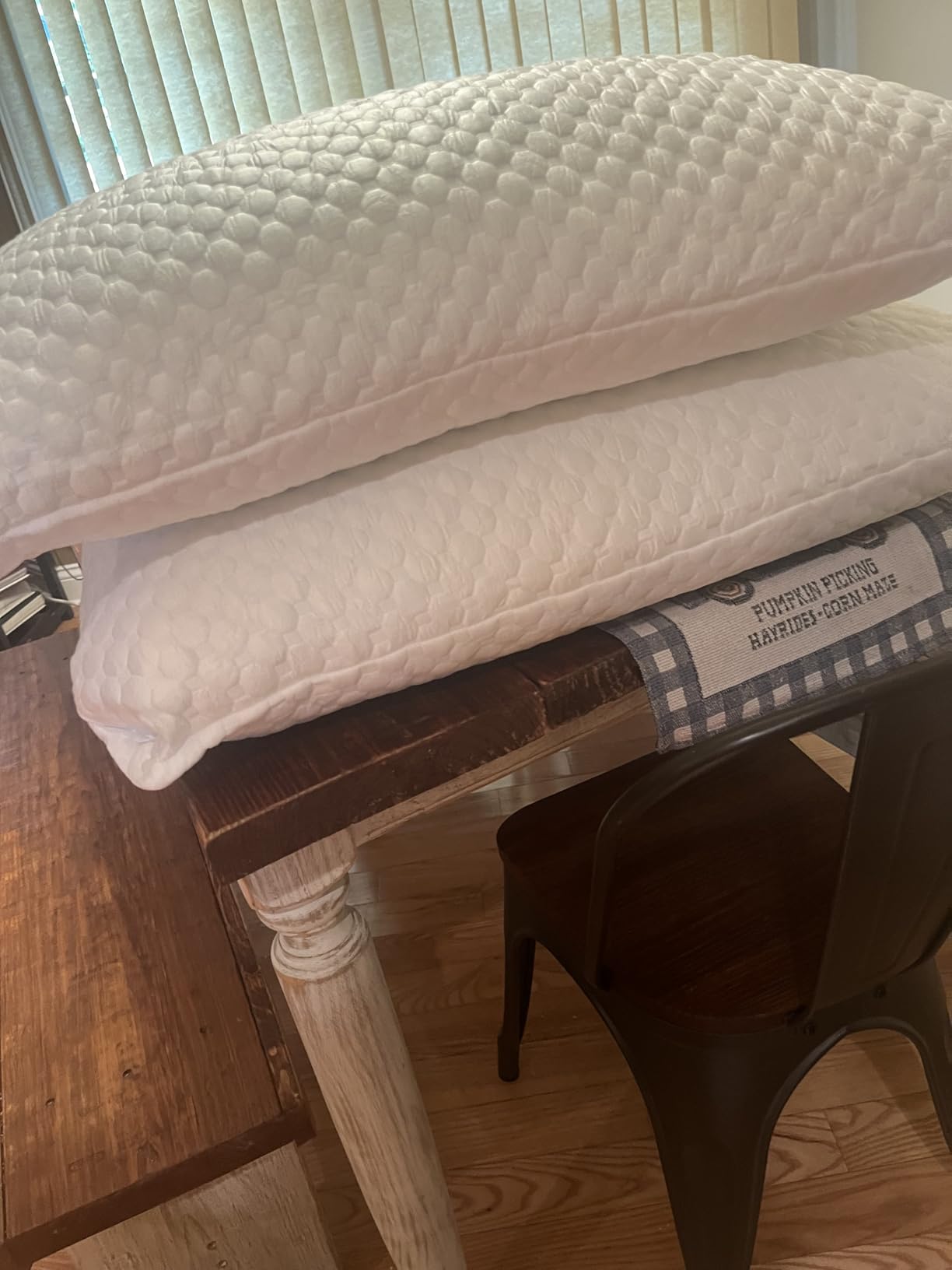 UYWO Cooling Pillows Queen Size Set of 2, Adjustable Memory Foam Pillows customer photo 2