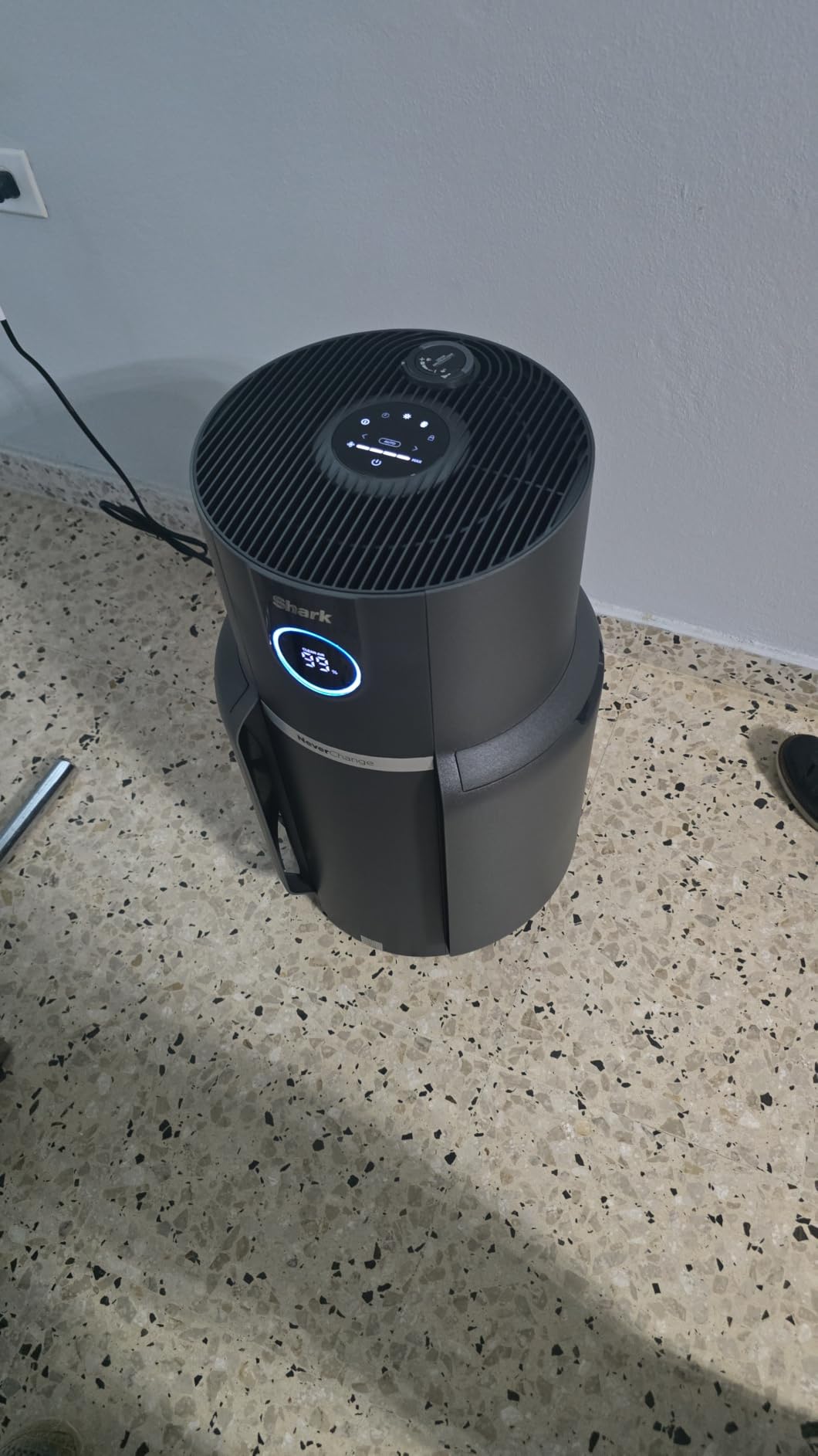 Shark NeverChange Compact Pro Air Purifier, HP071BRN, Winter Fog customer photo 1