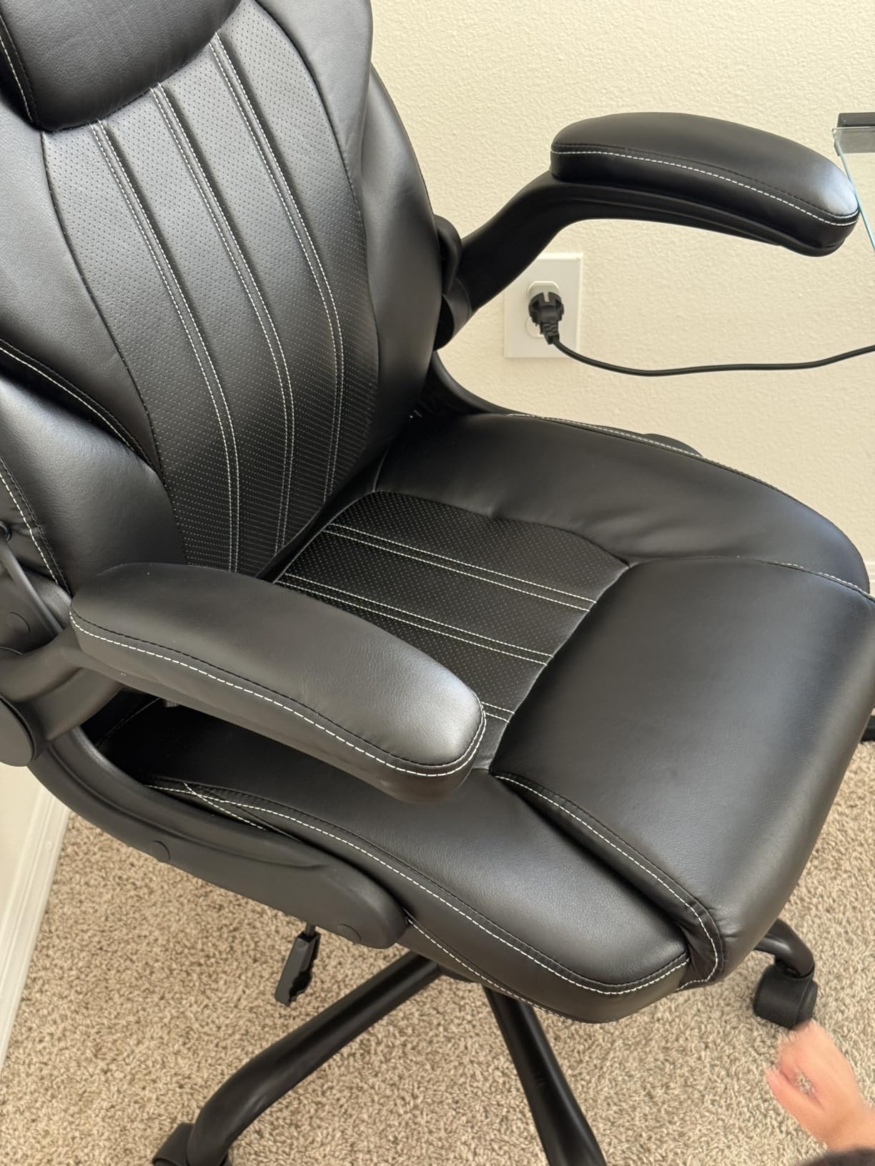 Ylzyxal Office Desk Chair, Ergonomic Computer Chair with Padded Flip-Up Arms and Adjustable Lumbar Support, PU Leather Executive Chair with Tilt Lock and 360° Swivel Rolling Wheels for Work, Study customer photo 1