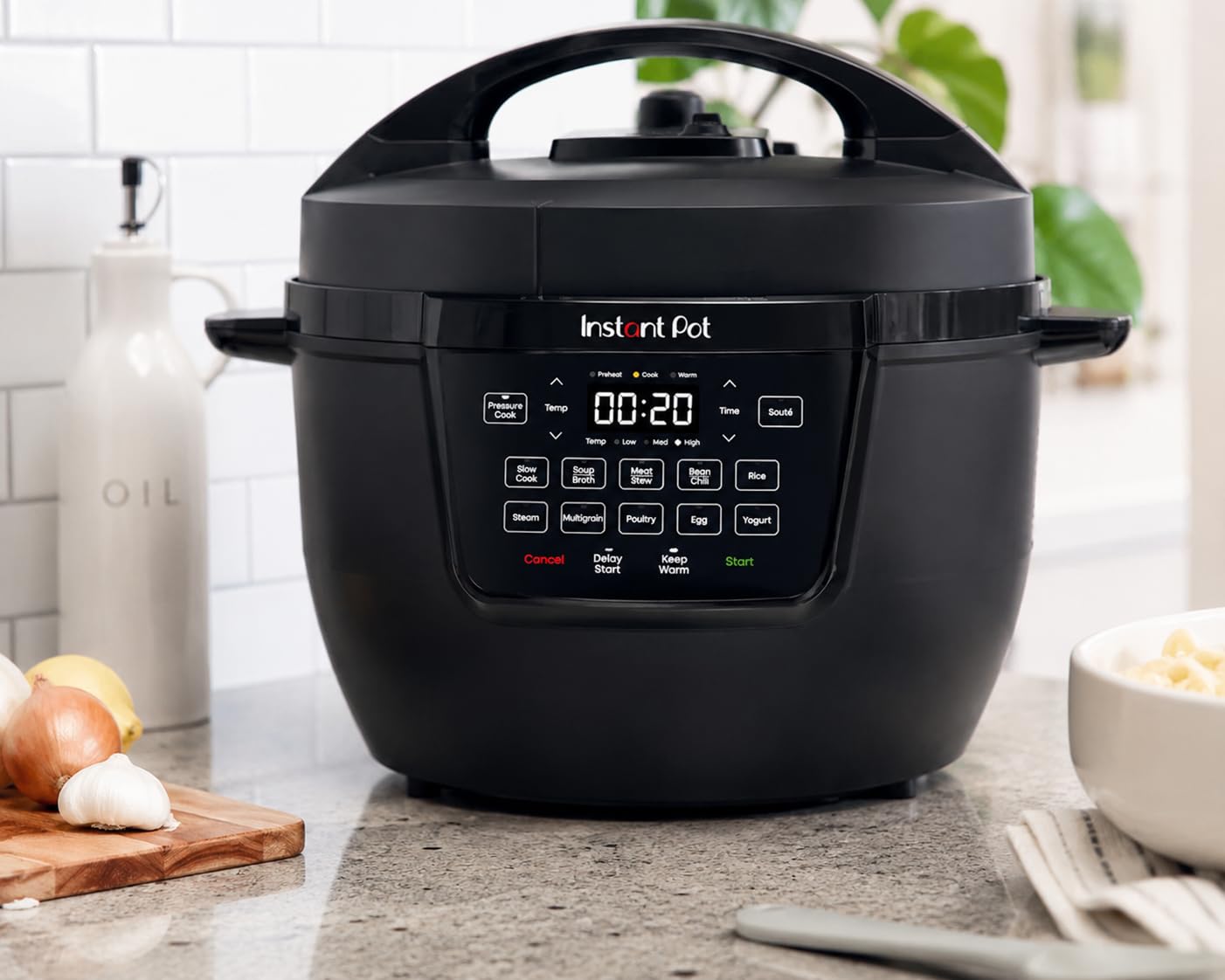Instant Pot Rio Mini 4 Qt 7-in-1 Electric Pressure Cooker, Black customer photo 1