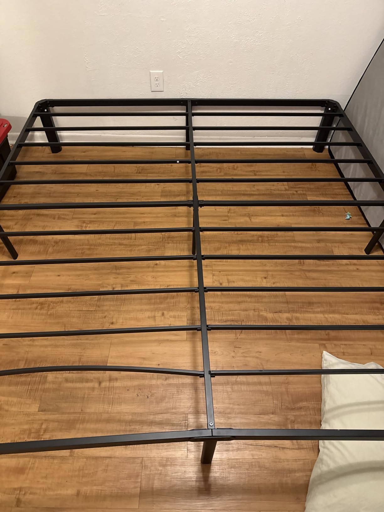 King Size Bed Frame,14 Inch 3500LBS Heavy Duty Metal Platform No-Squeaking customer photo 1