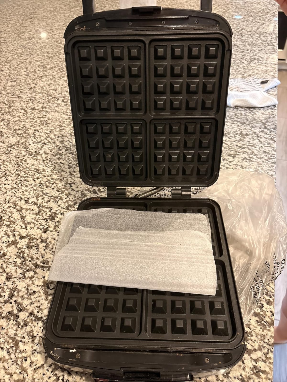 Cuisinart Belgian Waffle Maker, Stainless Steel, 4-Slice Square customer photo 2