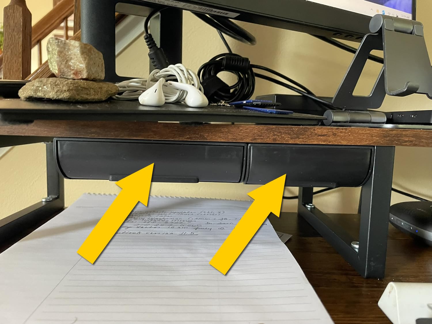 KLUVIS Small Electric Standing Desk with Drawers, 32 Inch, White customer photo 2