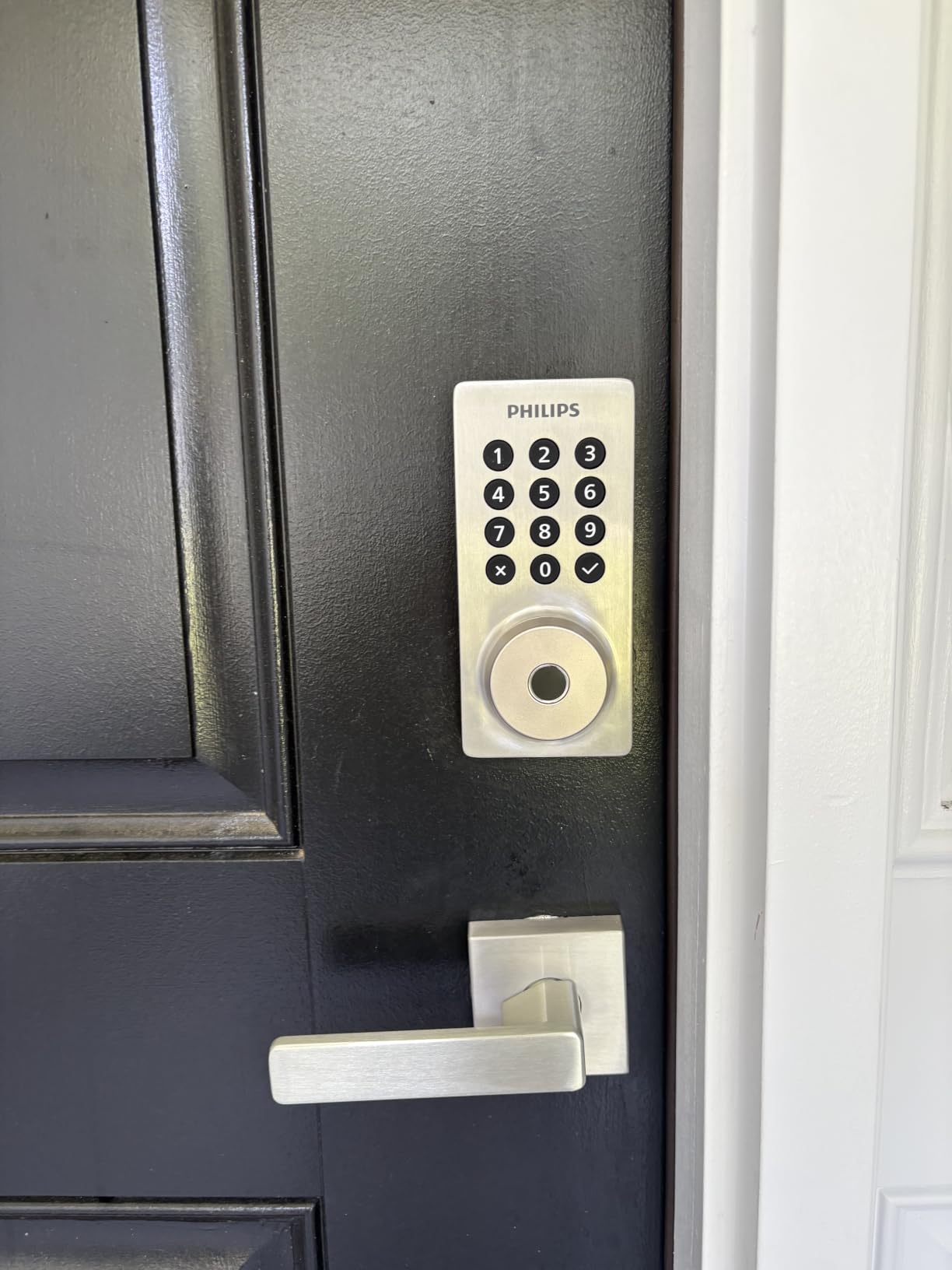 Philips WiFi Keypad Door Lock with Handle, Built-in WiFi, APP Remote Control, Voice & Fingerprint Unlock, Smart Locks for Front Door with Auto Lock, Keyless Entry Deadbolt, Satin Nickel customer photo 2