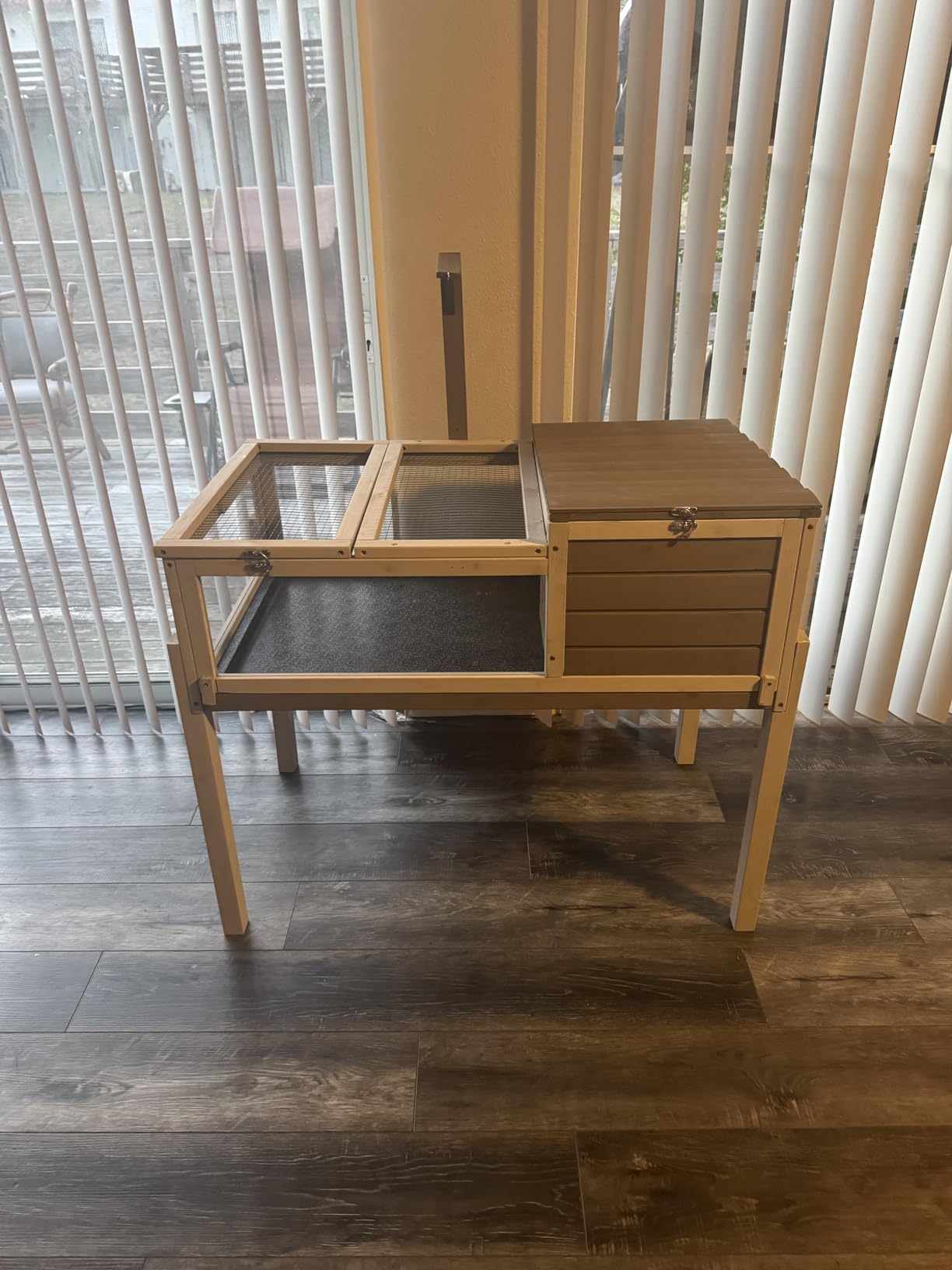 Large Tortoise Enclosure with Adjustable Lamp Stand and Storage Shelf customer photo 1
